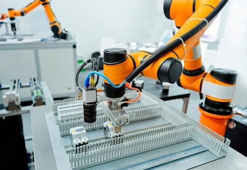 智能制造與未來科技 機(jī)械設(shè)備 電子產(chǎn)品的關(guān)鍵角色