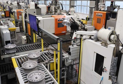 廢舊鋁用于交通航空航天領(lǐng)域"價(jià)值重生" 銅川"小鋁錠"做出了"新花樣"老鋁業(yè)邁入新"鋁途"